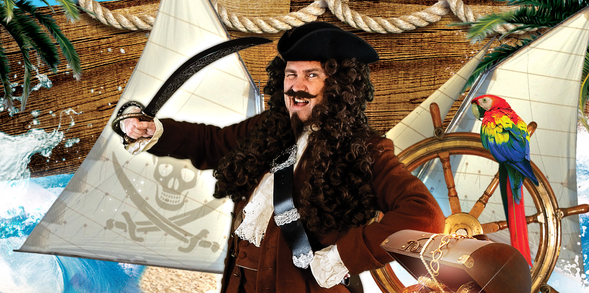 Erik Ask-Upmark as Pirate